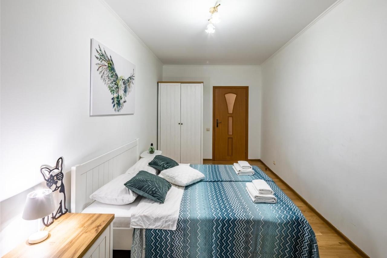 The Main Square! 2 Separated Bedrooms, Balcony Leópolis Exterior foto